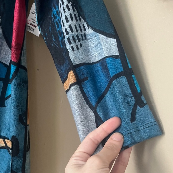 🏷️🎉🆕 nwt! • multicolor abstract geometric front button pocket tunic - Picture 10 of 17